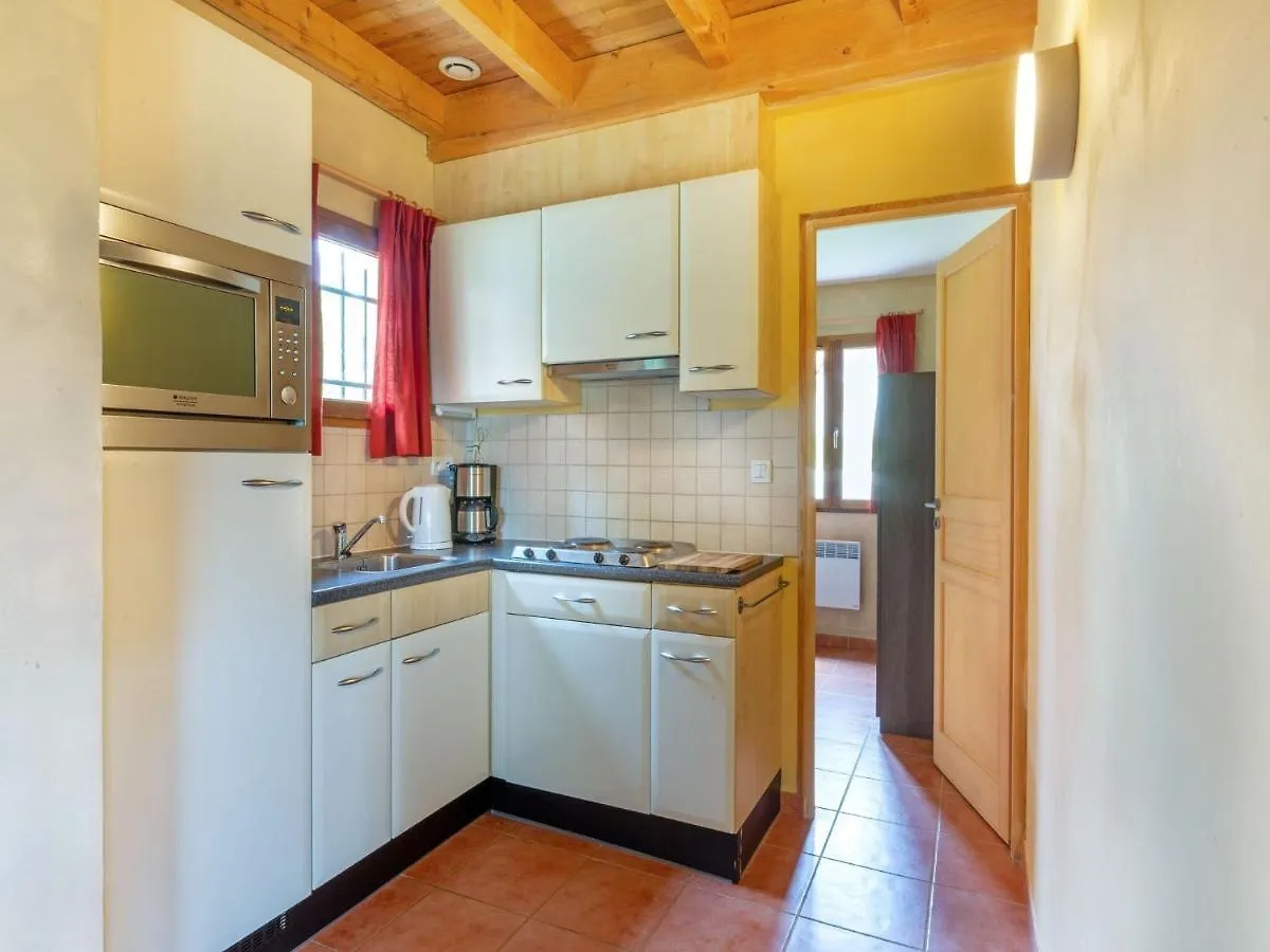 Beautiful Holiday Home With Terrace Lacapelle-Marival