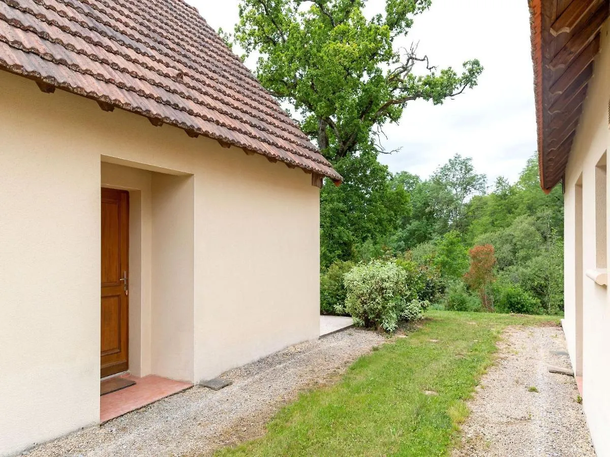 Beautiful Holiday Home With Terrace Lacapelle-Marival 0*,  فرنسا
